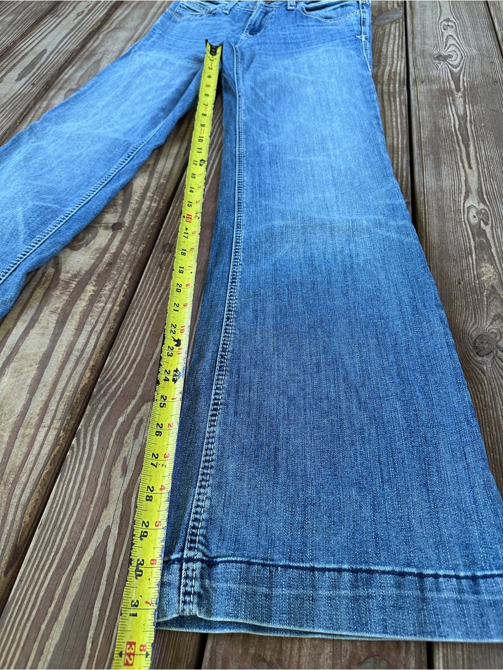 Ariat Women’s Trouser Jeans 27R Light Wash Wide Leg Western Denim - Picture 4 of 10
